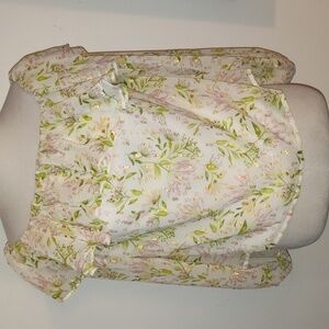 Lovecolette Longballoon Sleeve Pink Floral off white gold pink ruffle blouse Med